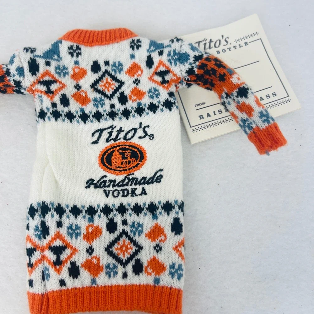 Titos Handmade Vodka Holiday Bottle Sweater Fair Isle Orange White Blue New Tag